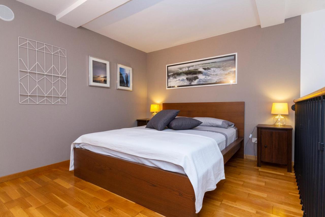 Апартаменты Loft - L'Isola Che Non C'E. Турин Экстерьер фото